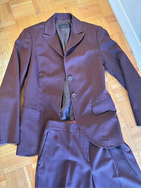 Tombolini Pinstripe Suit in Purple Size 44